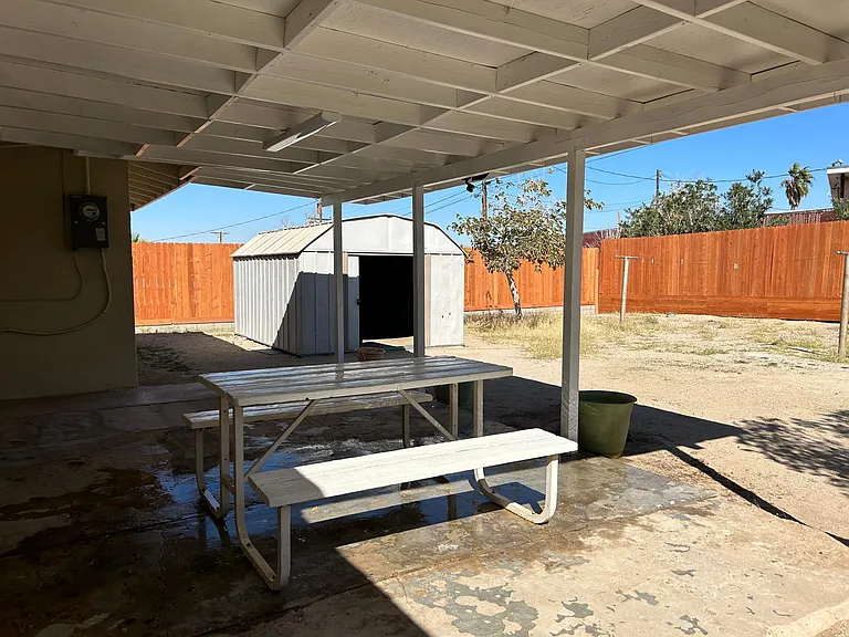 381 Frances Dr — Photo 18