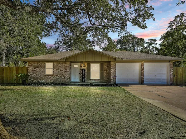 906 Broad Ripple Dr, Huffman, TX 77336