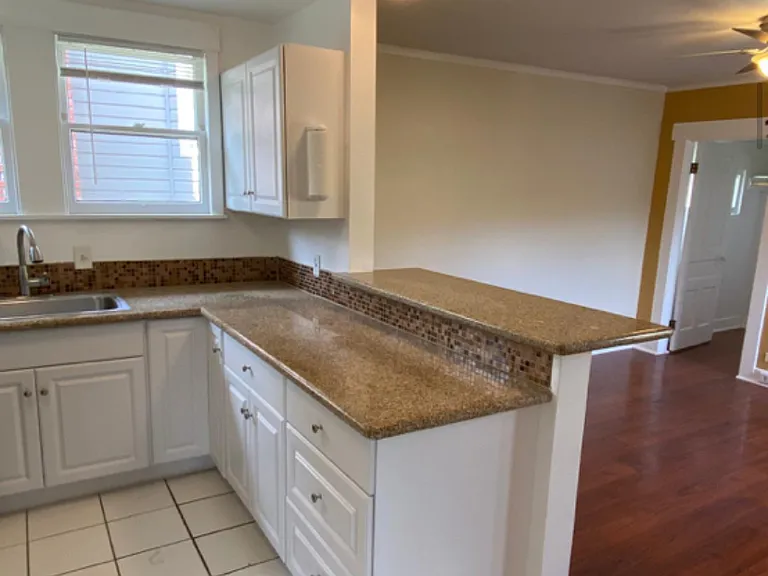 312 W Richmond Ave — Photo 11
