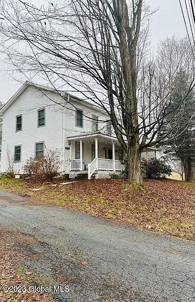 3rd image of 2415 S Moriah Road