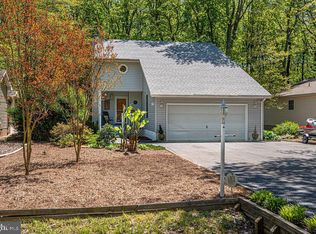 19 Castle Dr, Ocean Pines, MD 21811