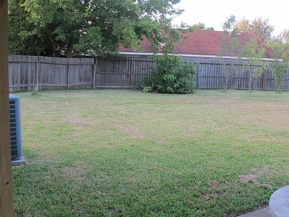 3rd image of 2410 Gunston Ct