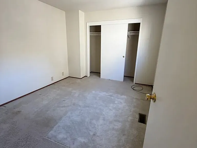 25 Lewis Ave — Photo 5