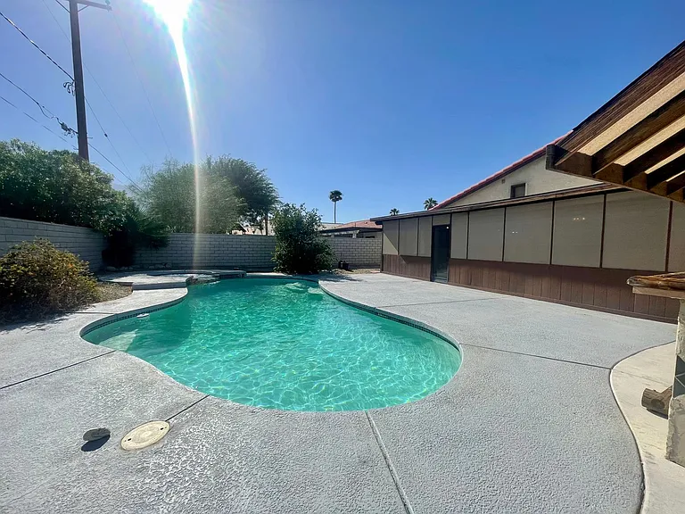 67765 Ovante Rd — Photo 23