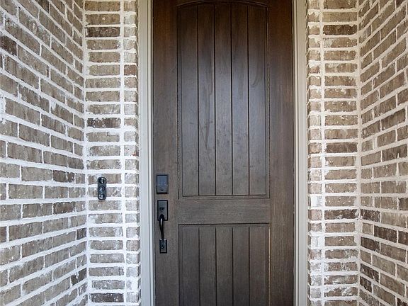 2nd image of 829 Boardwalk Way