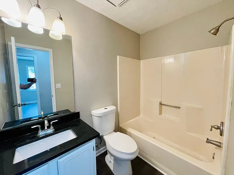 4215 New Towne Dr — Photo 7