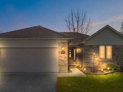 41646 Westbury Ln, Clinton Township, MI, 48038