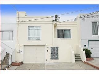 1st image of 212 Accacia St