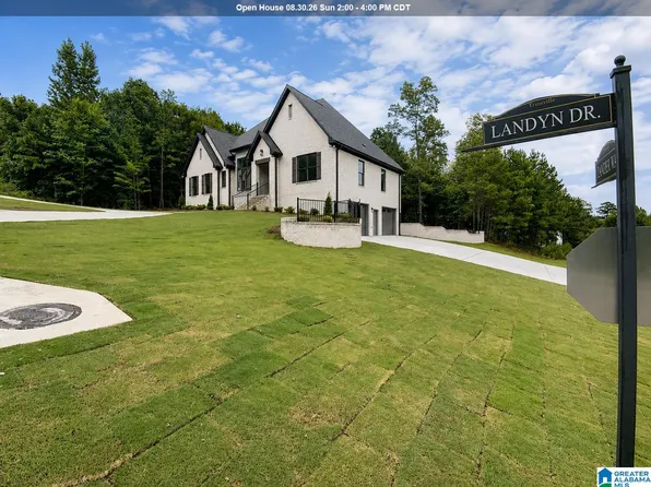 7200 Zander Cir, Trussville, AL 35173