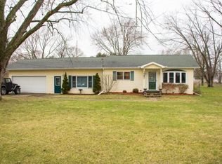 10691 Star Rd, Osceola, IN 46561