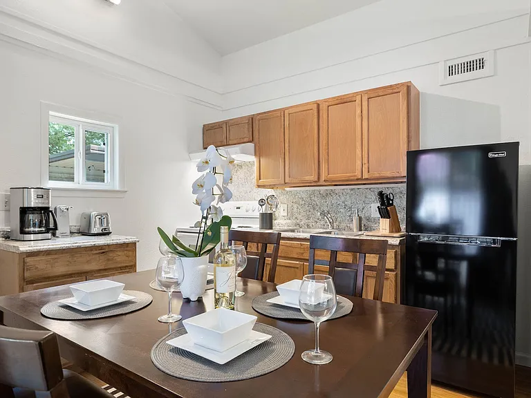 1505 Robert Weaver Ave — Photo 13