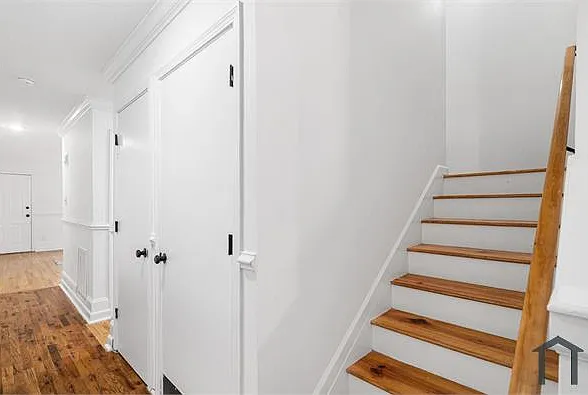 518 N Preston St — Photo 12