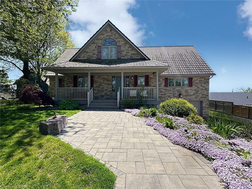 1st image of 739 Sandy Bay Rd