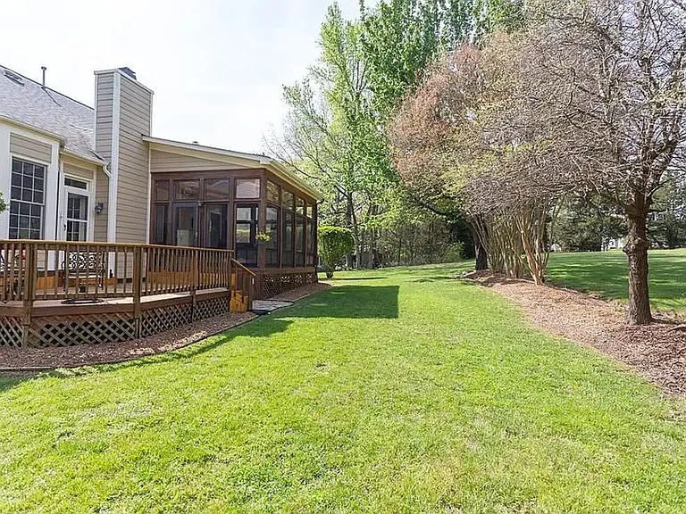 205 Windhover Dr — Photo 32