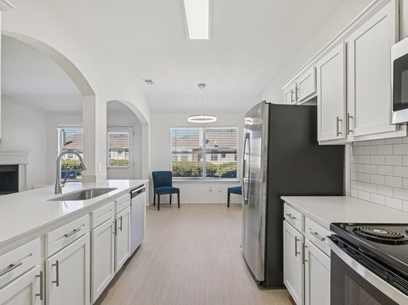 820 Nandina Way #N8143