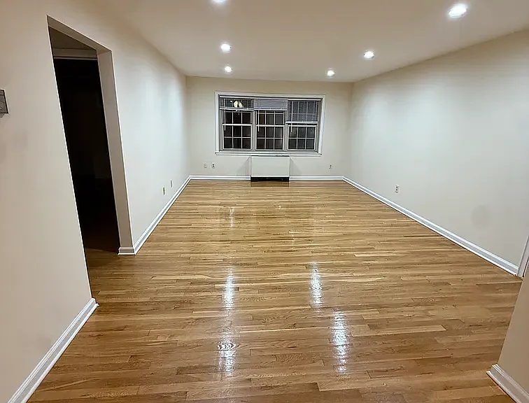Mountain Ave — Photo 10