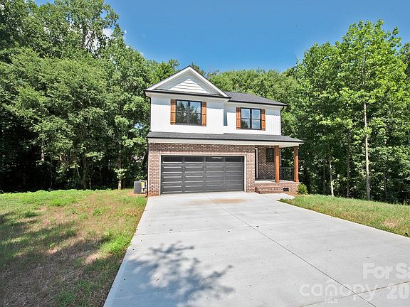 2nd image of 1211 Brecken Ct