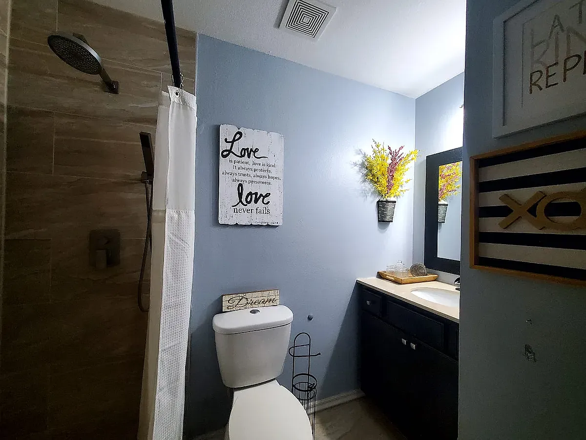 4 bed, 2419 sqft, $650 — Photo 4