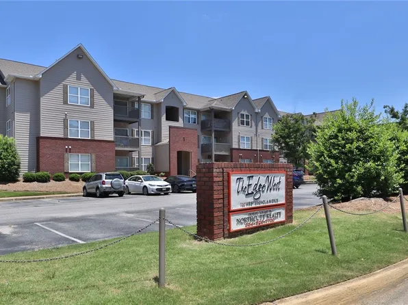 730 W Magnolia Ave, Auburn, AL 36832