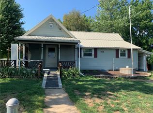 1512 N 1250 East Rd, Shelbyville, IL 62565
