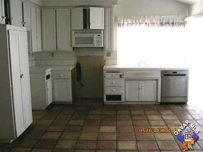 2nd image of 557 E Avenue J4