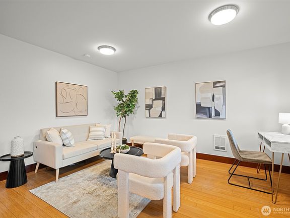 4th image of 461 N 45th Street #1