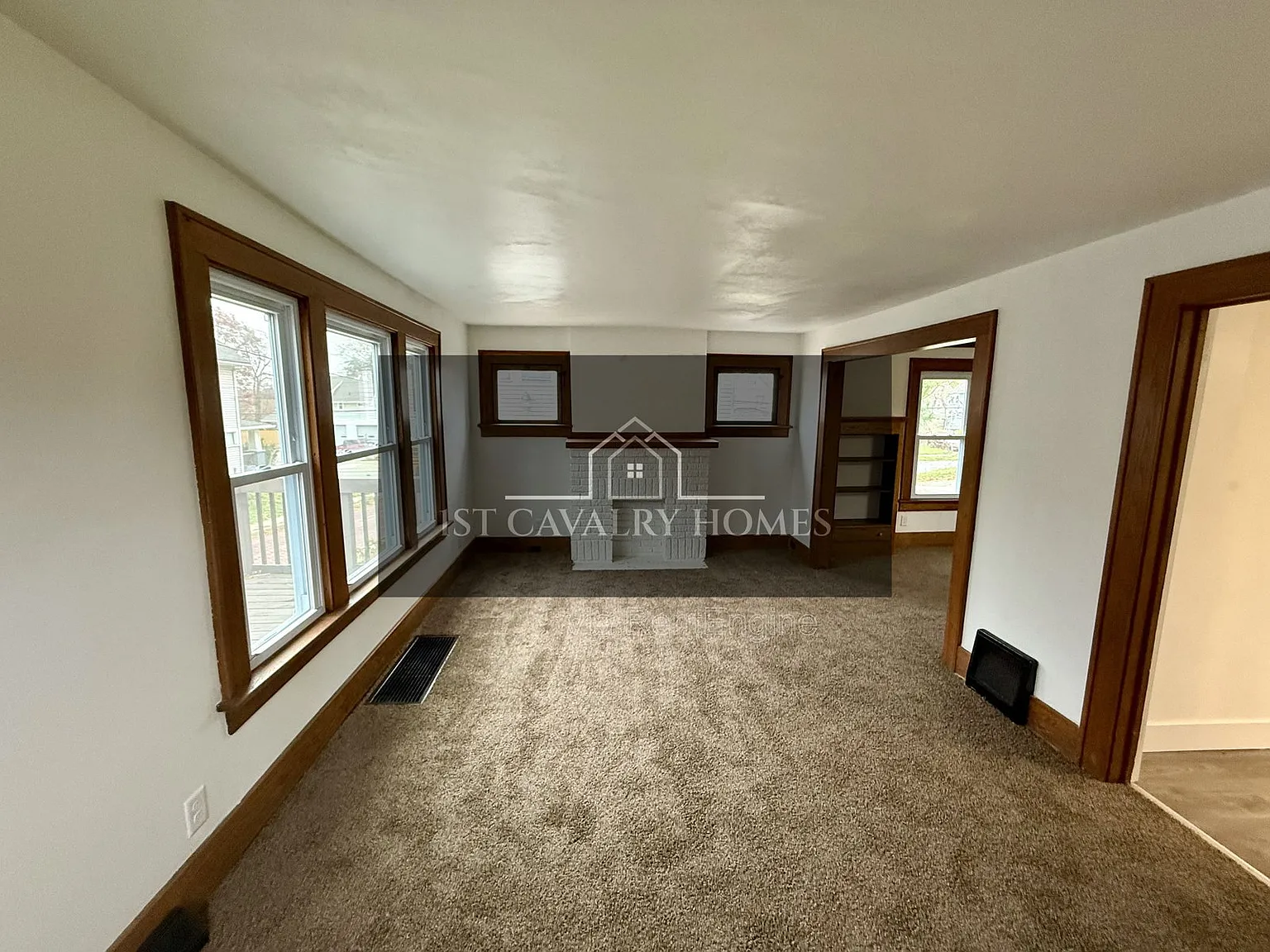 4 bed, 1.0 bath, 1433 sqft, $1,325 — Photo 2