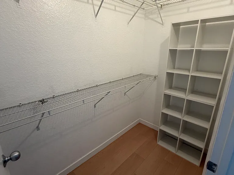 2410 W Azeele St #235 — Photo 11