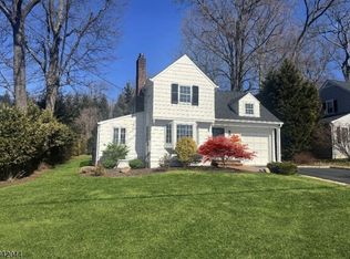 6 Valley Rd, Madison, NJ 07940