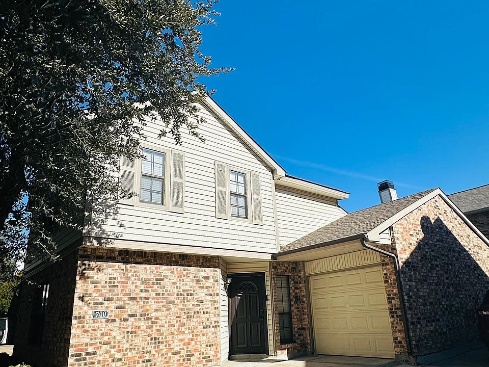 1st image of 700 Middlefork