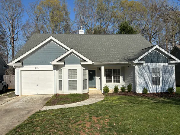 213 Indian Paint Brush Dr, Mooresville, NC 28115