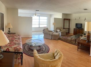 2960 59th St S APT 602, Gulfport, FL 33707