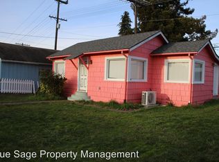 233 W 3rd St, Port Angeles, WA 98362