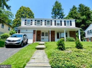 2433 Devon Ln, Drexel Hill, PA 19026