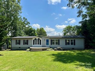 2977 Eddington Rd, Granite Falls, NC 28630