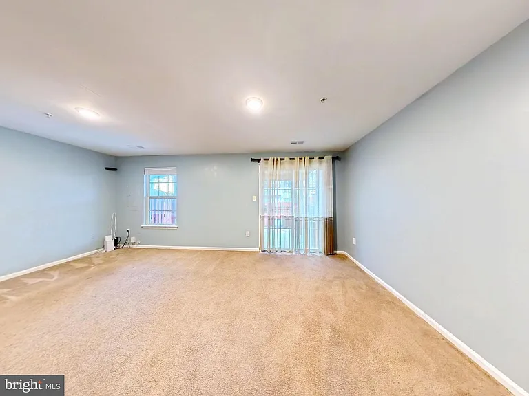 6955 Aquamarine Ct — Photo 24