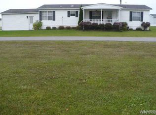 113 Churchill Downs, Akron, NY 14001