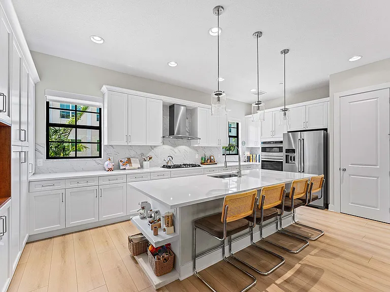 5251 Beckman Ter — Photo 20