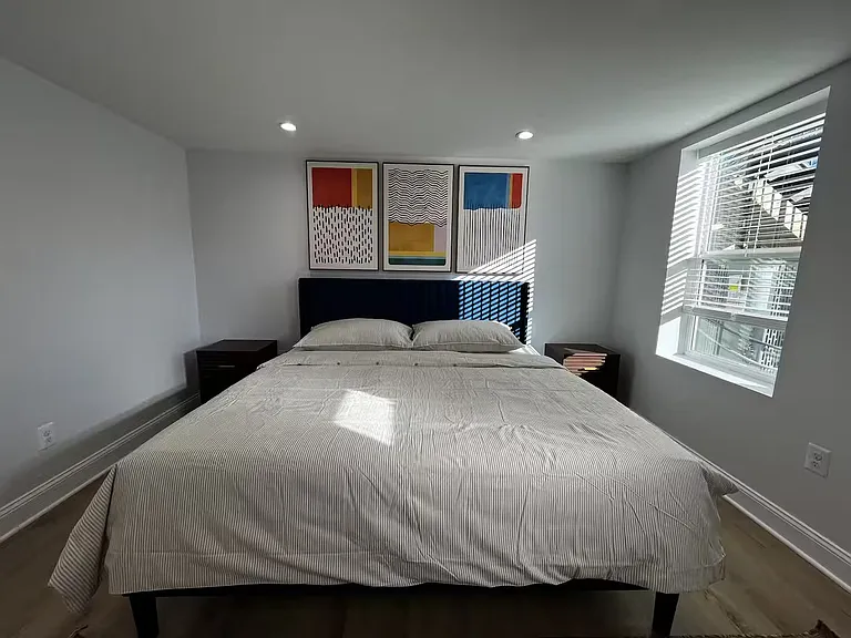 1331 Queen St NE — Photo 46