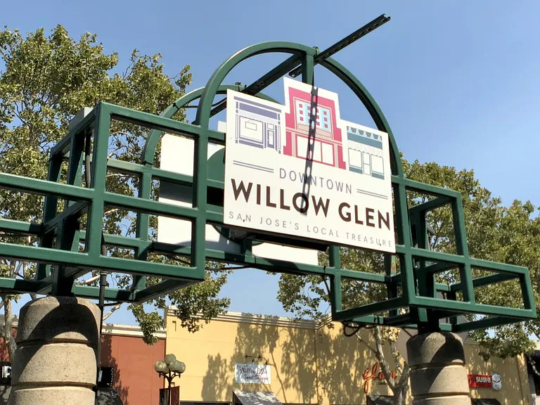 1190 Willow Glen Way — Photo 53