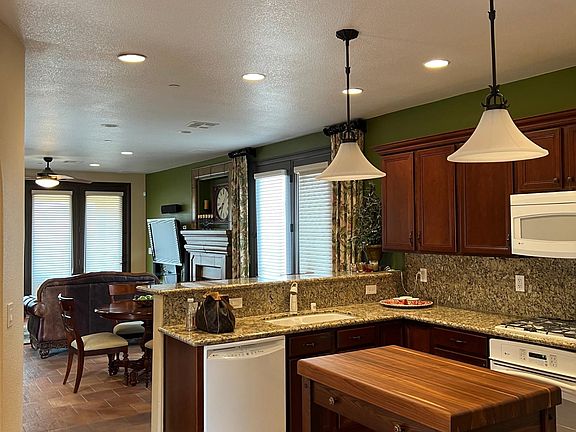 5th image of 31 Avenza Dr