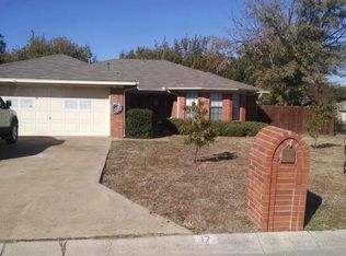 17 Christi Ln, Krum, TX 76249