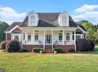 1650 Old Loganville Rd, Loganville, GA 30052