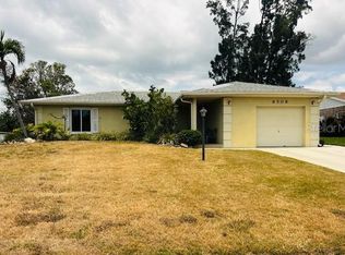 8508 43rd Ave W, Bradenton, FL 34209