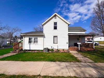 208 2nd St NW, Waukon, IA, 52172