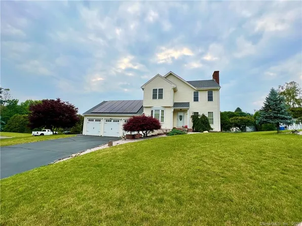 43 Belle Vista Heights, Portland, CT 06480