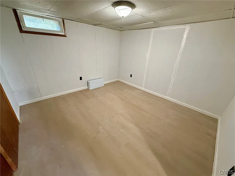 111 Deborah Dr — Photo 25