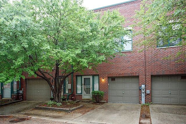 1st image of 2208 W Diversey Ave Unit B