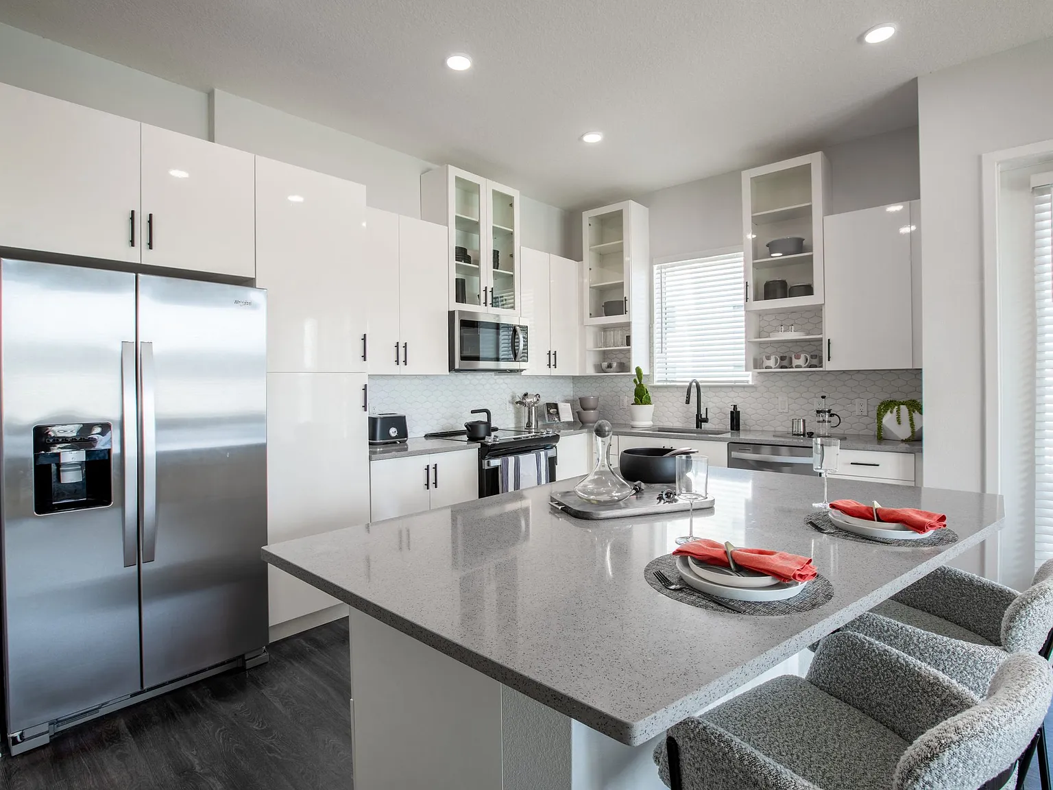 Cirrus Apartments — Photo 3