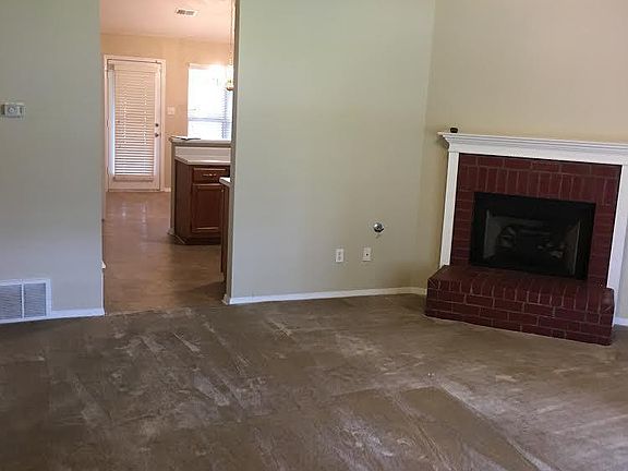 2nd image of 9331 Huron Dr